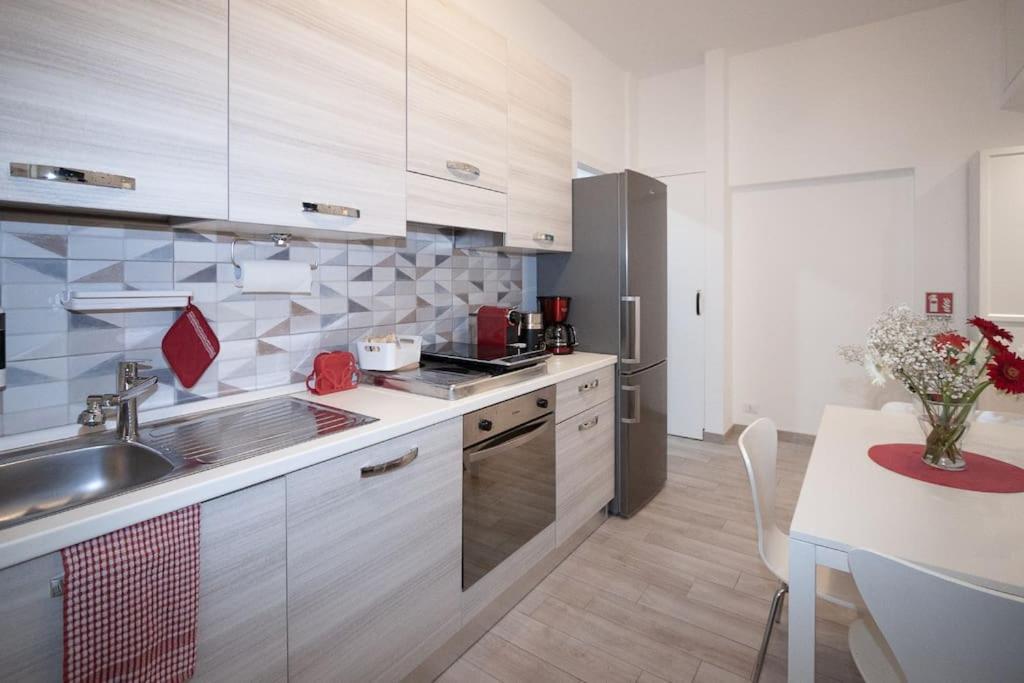 B&B Easy Apartment Рим Екстериор снимка