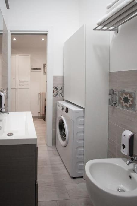 B&B Easy Apartment Рим Екстериор снимка